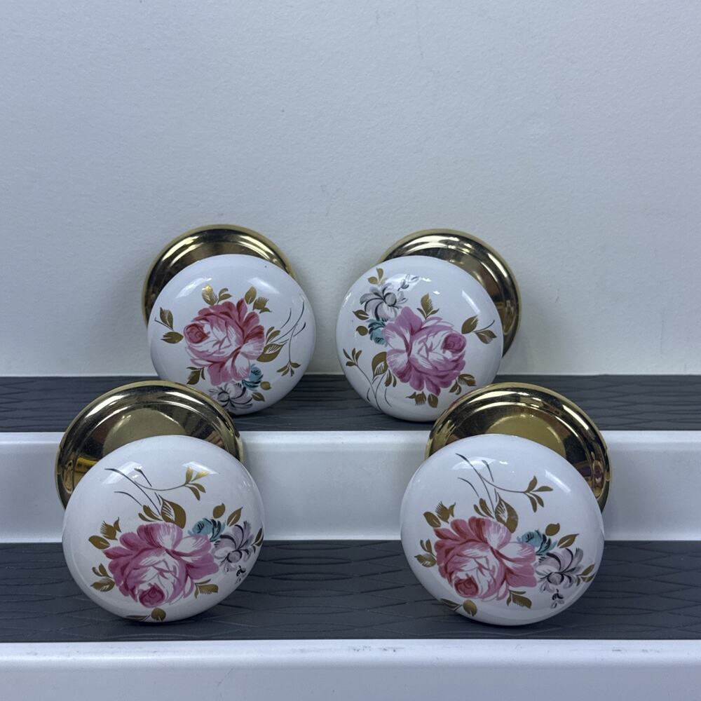 Gainsborough Chelsea Floral Porcelain Door Knob Set Of 4 Hand Painted